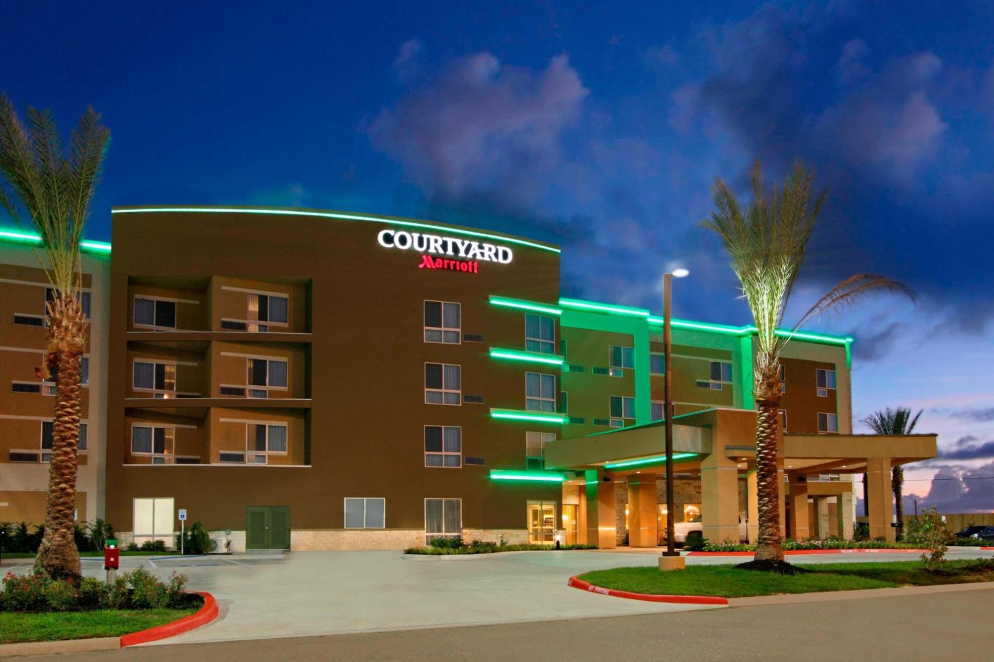 Hotel Courtyard By Marriott Victoria Exterior foto